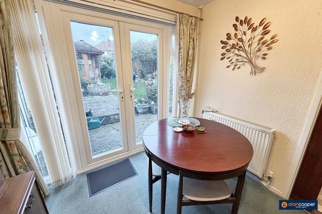 18, Silver Walk, Nuneaton photo 4