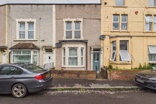 39, Chaplin Road, Bristol photo 2