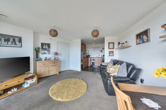 Flat 311, Priory View,, Church Street, Bedfordshire photo 4