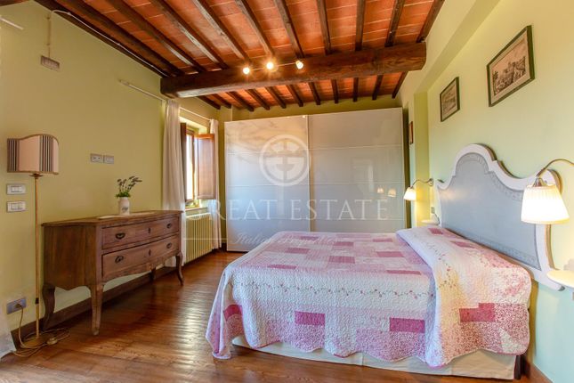 Villa for sale in Reggello, Firenze, Tuscany