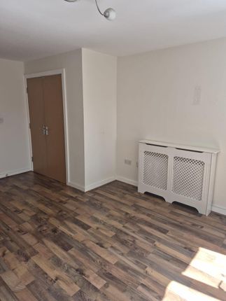 42, Woodsome Park, Liverpool photo 4