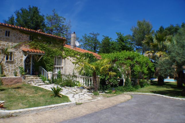 Properties for sale in Vinça (commune), Vinça, Prades, Pyrénées ...