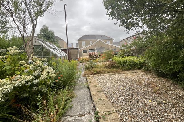 16, Bishop Road, Ammanford photo 4
