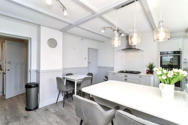22, Waltham Avenue, Stockton-On-Tees photo 4