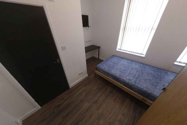 Room to rent in Gordon Street, Earlsdon, Coventry