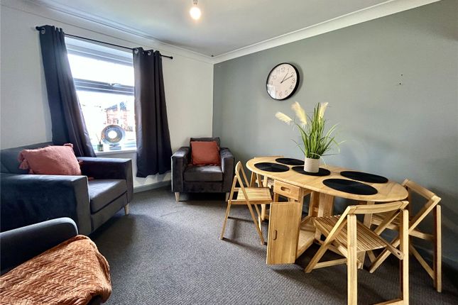 Delacy Crescent, West Yorkshire photo 4