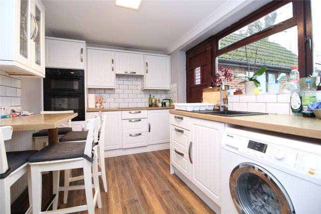 Rosedale Lodge, 42a, Fir Avenue, New Milton photo 3