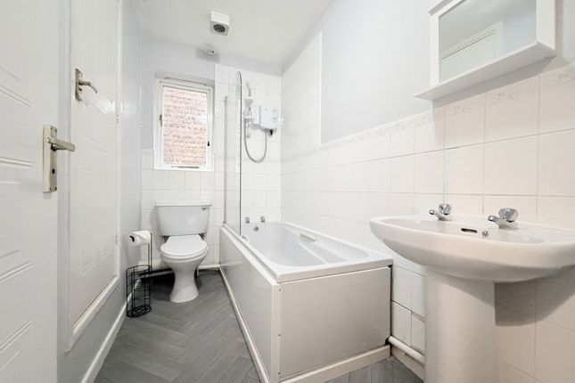 38, Grattidge Road, Birmingham photo 4