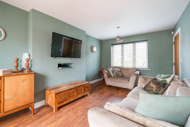 4, Old Pheasant Court, Chesterfield photo 4