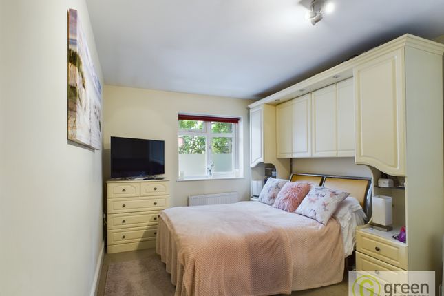 Flat for sale in Burnett Road, Streetly, Sutton Coldfield