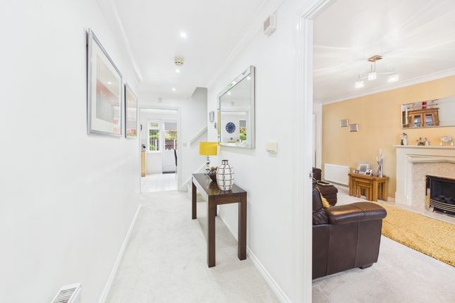 12, Vernon Drive, Market Drayton photo 4