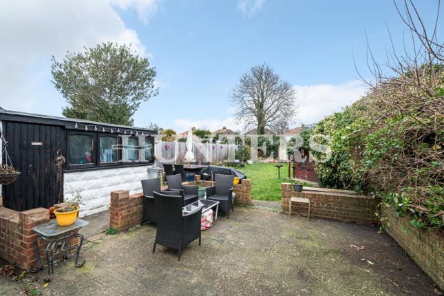 Semi-detached bungalow for sale in Mansfield Gardens, Hornchurch