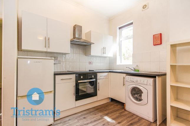 Flat 2, 5, Vickers Street, Nottingham photo 4