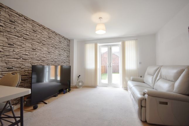 12, Dragoon Road, Coventry photo 2