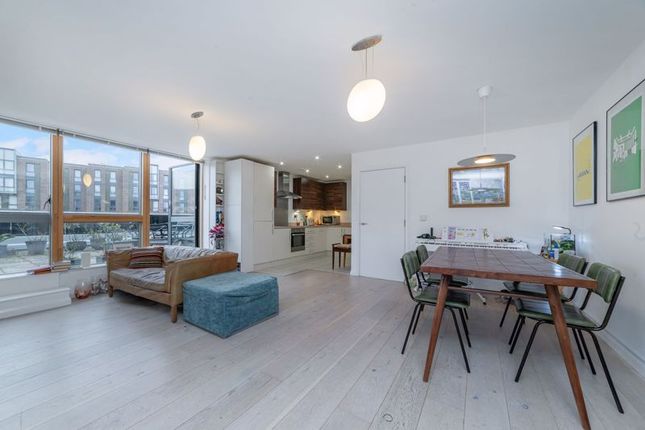 Thumbnail Flat for sale in Two Double Beds, Two Bath, Roof Terrace