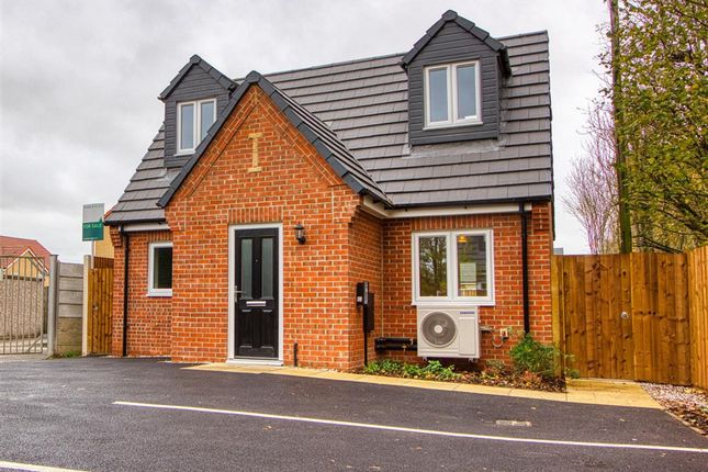 2-bed house on 185 Chesterfield Road, Chesterfield, £200,000