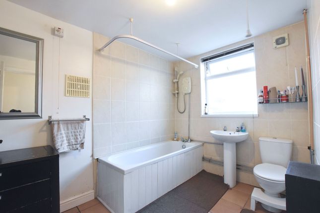 Terraced house for sale in St. Saviours Road, Leicester