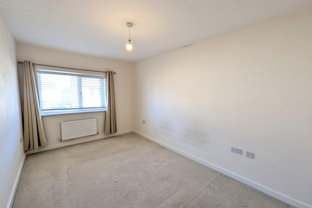 27 Red Cove Close Bedroom 1