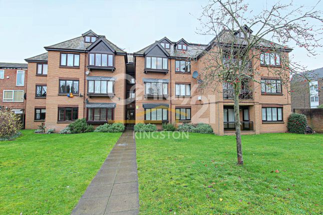 Thumbnail Flat to rent in Andhurst Court, Coombe Lane Wes, Kingston Upon Thames