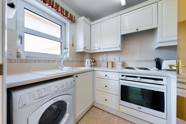 Flat for sale in Glenside Court, Higher Erith Road, Wellswood, Torquay