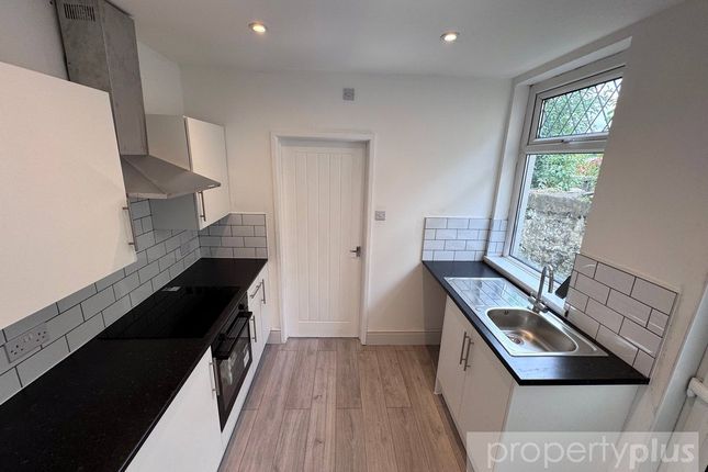 18, Eileen Place, Treorchy photo 5