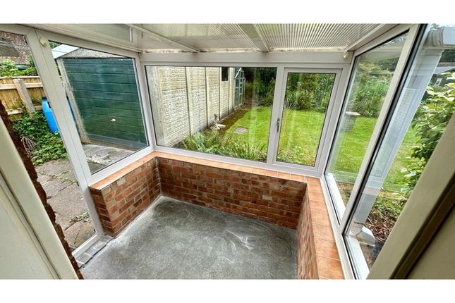 Bungalow for sale in Grantham Avenue, Grimsby