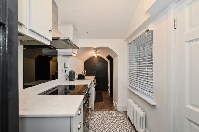 26a Stanhope Gardens, London photo 3