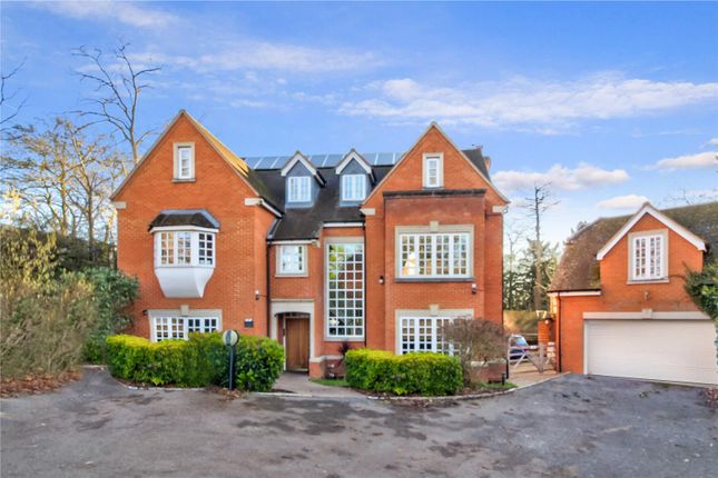 Thumbnail Detached house for sale in Wych Hill, Hook Heath, Woking