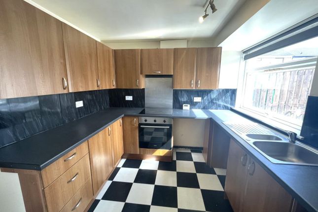130, Keith Drive, Glenrothes photo 4