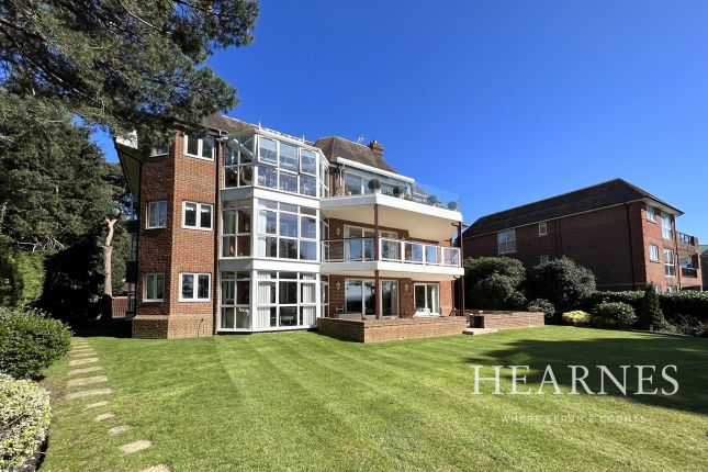 Thumbnail Flat for sale in Nairn Road, Poole