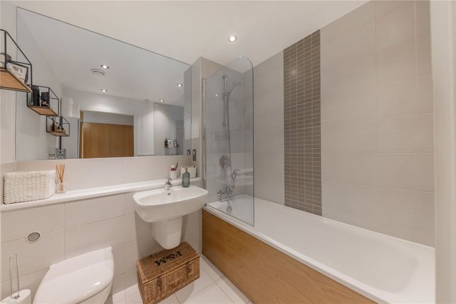 Flat for sale in Flowers Close, London