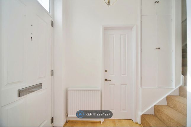 A Burrard Road, West Hampstead, London photo 3
