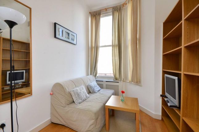 Studio To Rent