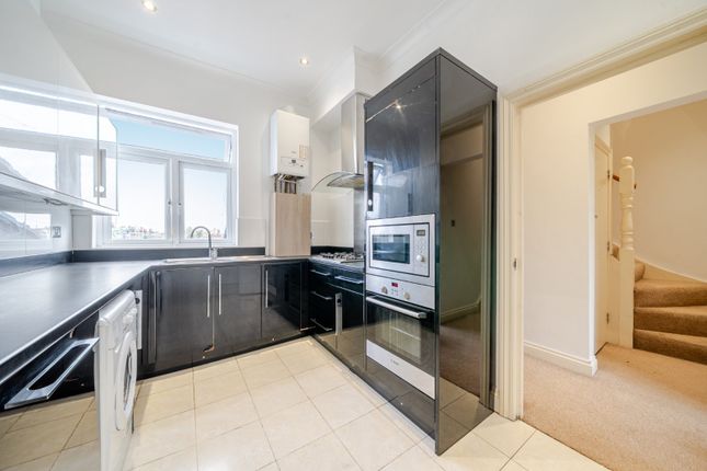 329B,, Fulham Palace Road, London photo 4