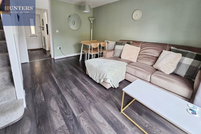 10, Tal Garreg, Bridgend photo 3