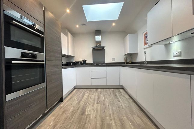 Flat 7, 20 Knights Templar Way, Rochester photo 3