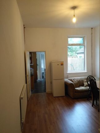 10, Catherine Street, Coventry photo 4