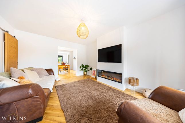 25, Trentham Road, Nuneaton photo 2