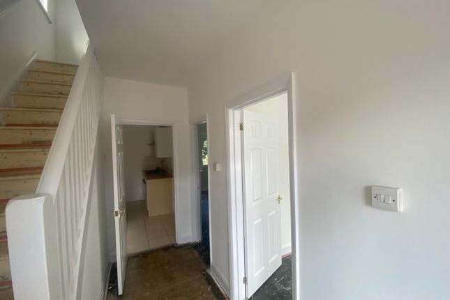 7 Iris Road, Iris Road, Swaythling, Southampton, Hampshire, SO16, Southampton photo 4