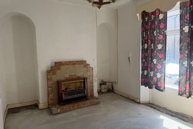 9, Earl Street, Swansea photo 3