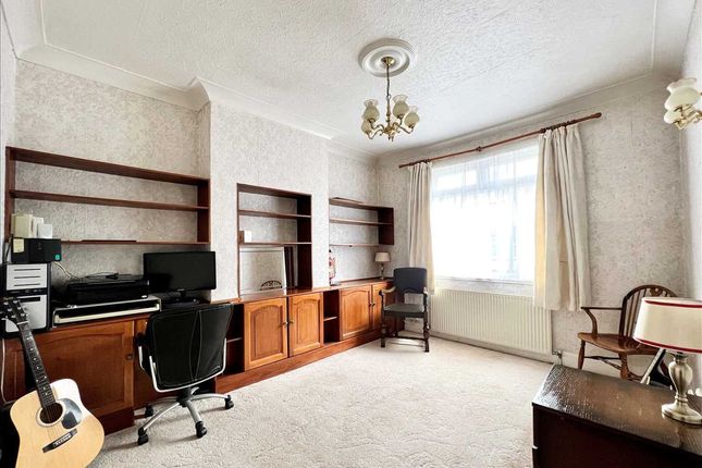 Property for sale in Madeira Avenue, Leigh-On-Sea