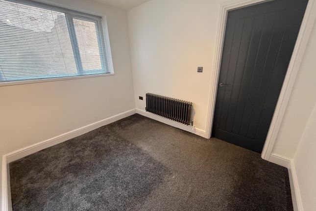 2, The Grove Flat 4, Sunderland photo 5