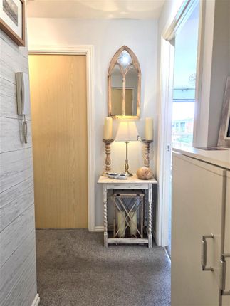 Clocktower Penthouse, 25, Severn View, Stourport On Severn photo 4