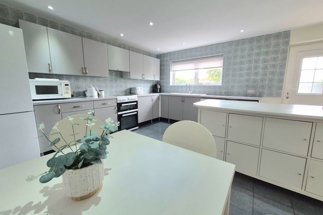 34, Fairhaven, Skelmersdale photo 2