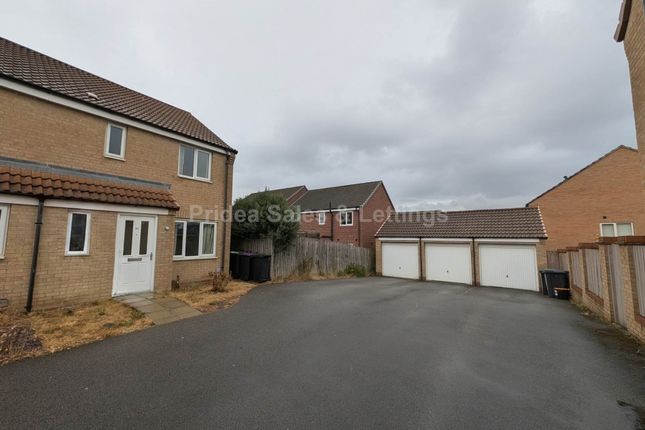 31, Crucible Close, Lincoln photo 2