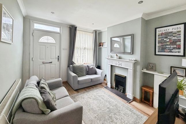 54, Sotheron Road, Hertfordshire photo 2
