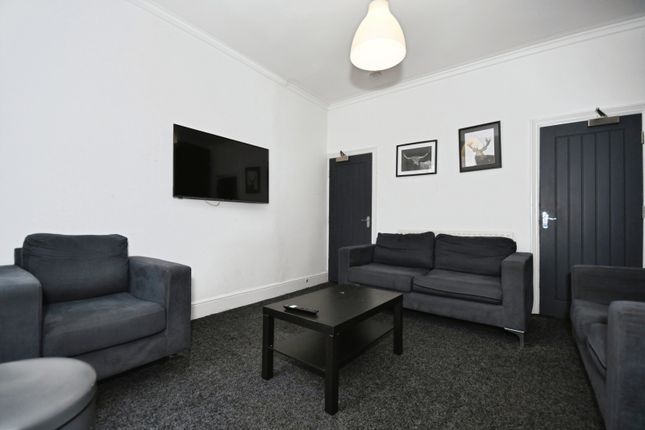 43, Charlotte Road, South Yorkshire photo 4