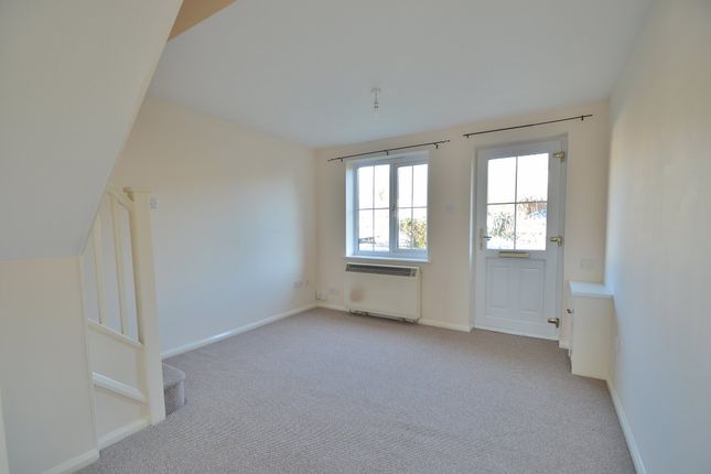 End terrace house to rent in Radley Close, Hedge End, Southampton