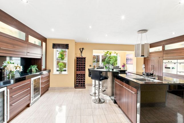 32 Wellfield Lane, Ilkley photo 4