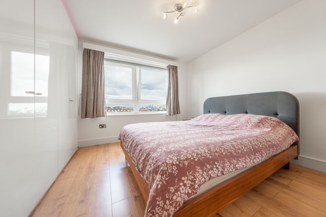13D Stuart Tower, 105, Maida Vale, London photo 3